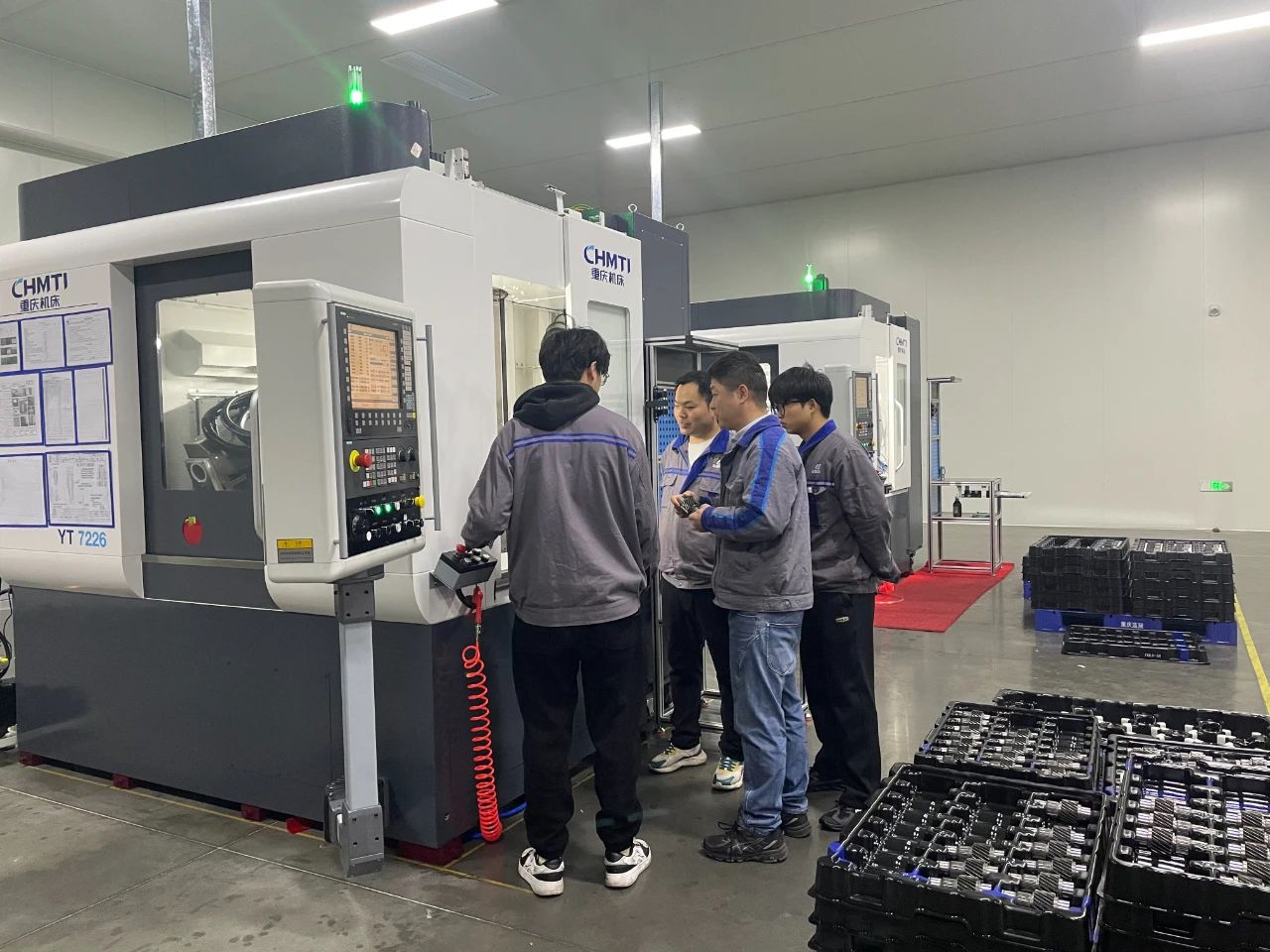 最浓年味 | 致敬坚守岗位的重机人